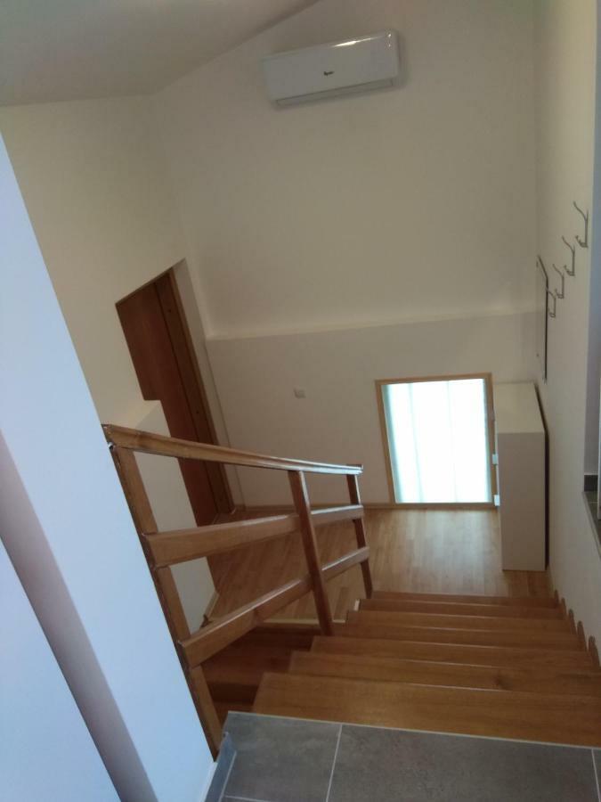 Apartment Lorber House Stinjan