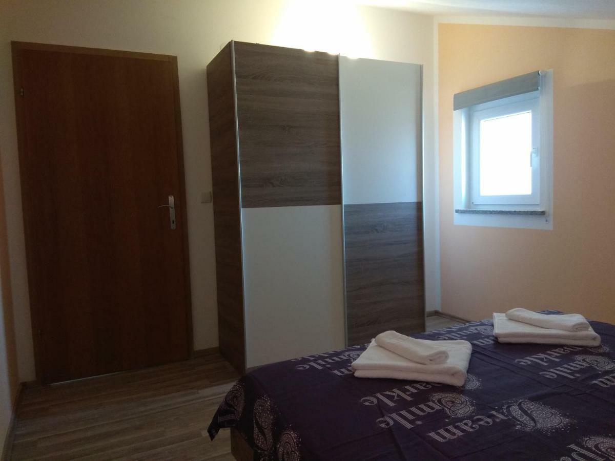 Lorber House Stinjan * Pula